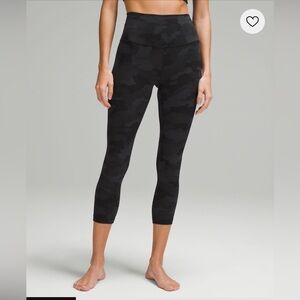 Lululemon Align 21 Inseam. Size 4. NWOT. Heritage 365 Camo Deep Coal Multi.